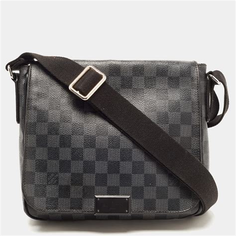 louis vuitton district pm serial number|louis vuitton postman bag.